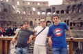 Dentro ar Colosseo